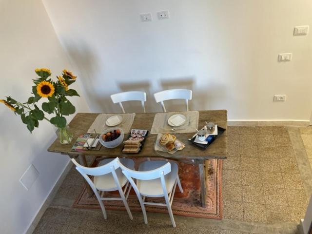 Al Dio Bes Bed and Breakfast Cagliari Exteriör bild